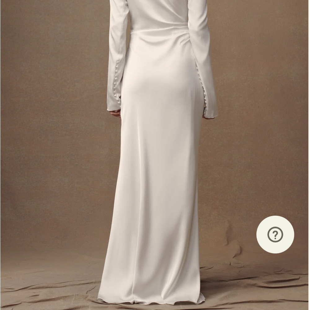 Meshki Avery Wedding Gown in Ivory